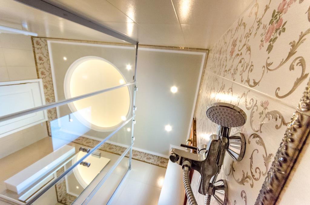 Leo - Unique Glyfada Apartment Athene Buitenkant foto